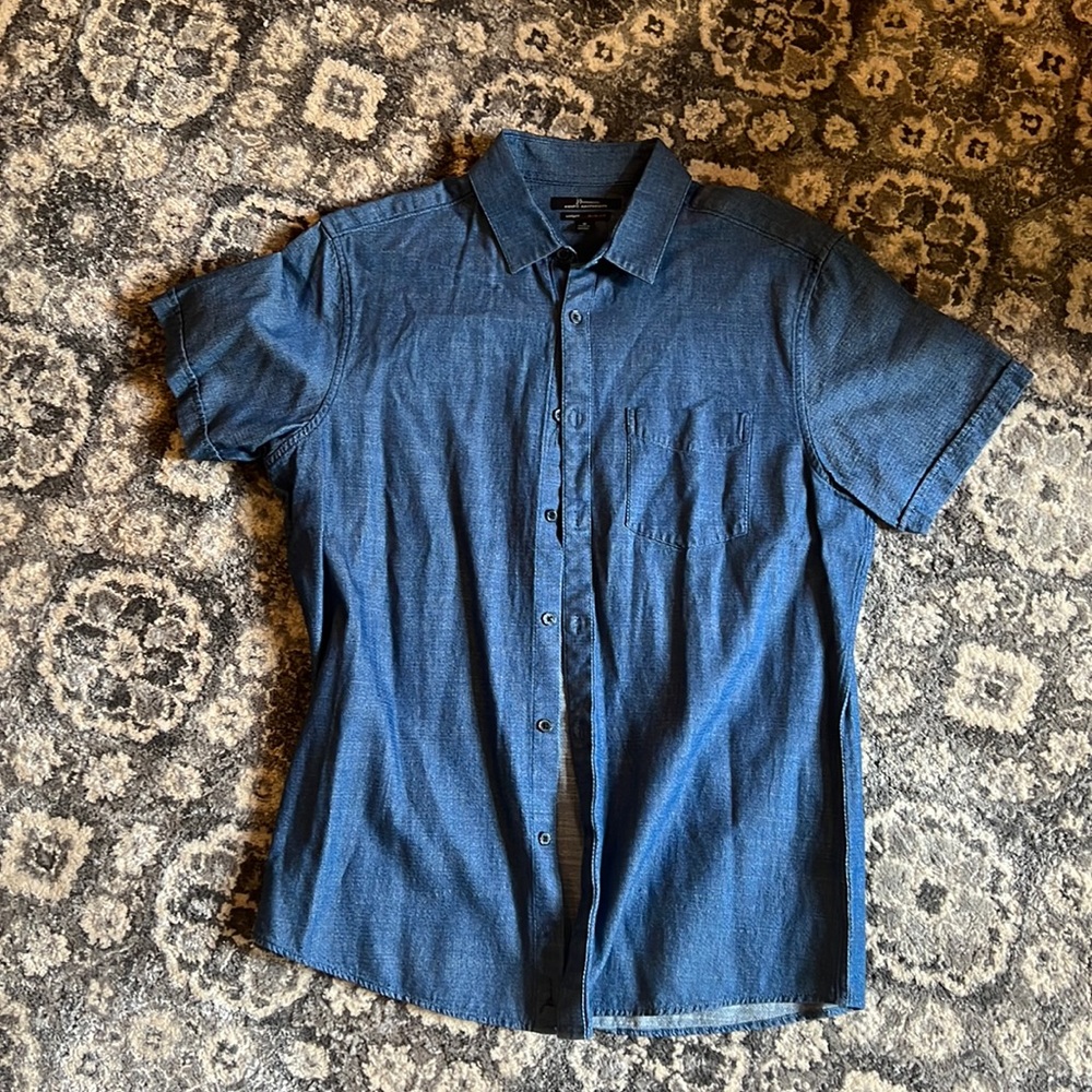 Marc Anthony Denim Short Sleeve Button Down